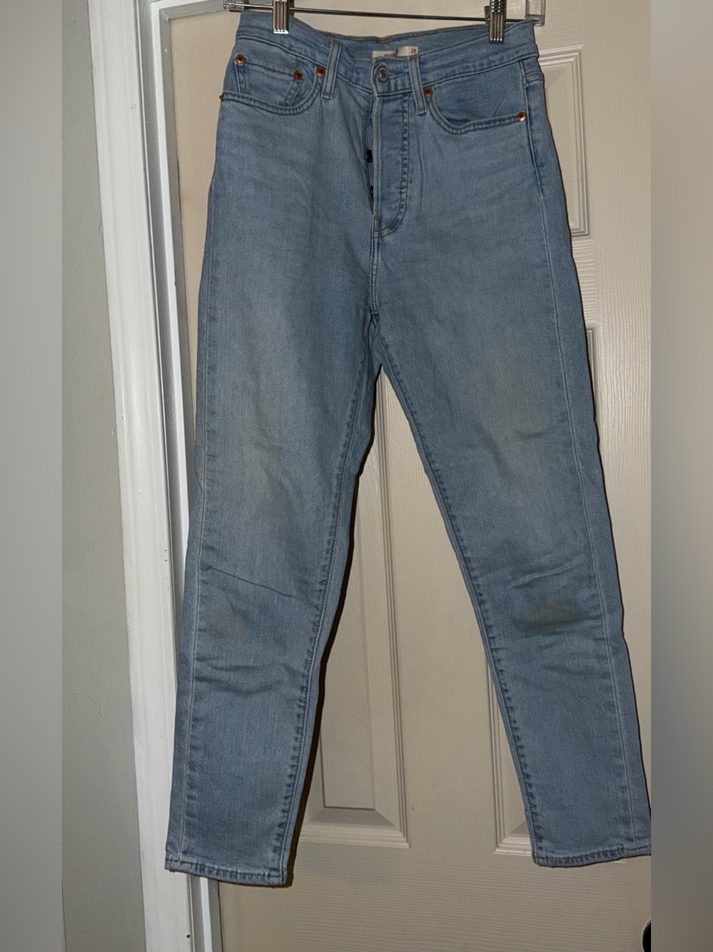 Levi’s Classic Light Blue womens skinny wedge Jeans